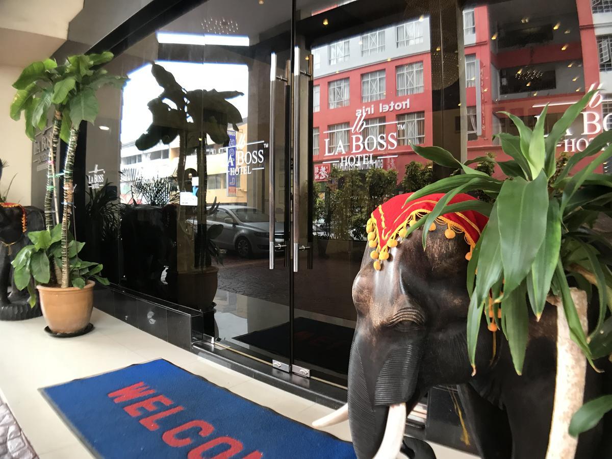 La Boss Hotel Малакка Экстерьер фото