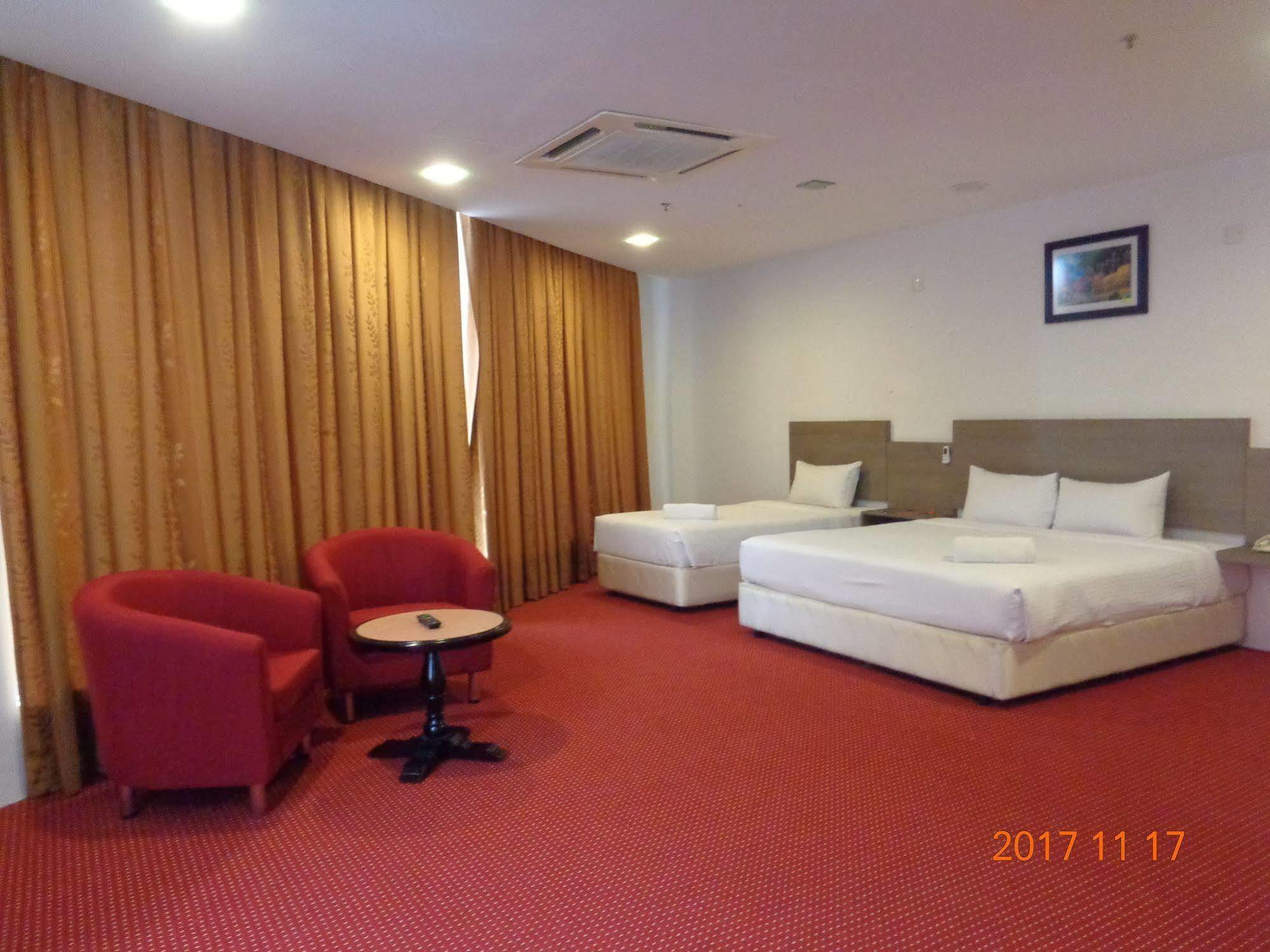 La Boss Hotel Малакка Экстерьер фото