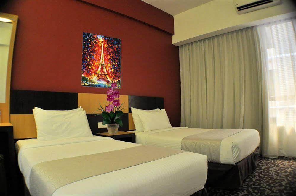 La Boss Hotel Малакка Экстерьер фото